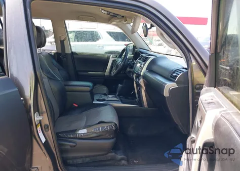 2015 Toyota 4Runner Sr5 из США, поврежденный, VIN JTEZU5JR7F5104546